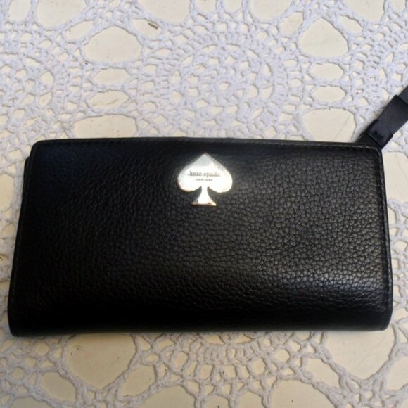 Kate Spade Black Pebbled Leather Bi-Fold Wallet - Picture 5 of 7